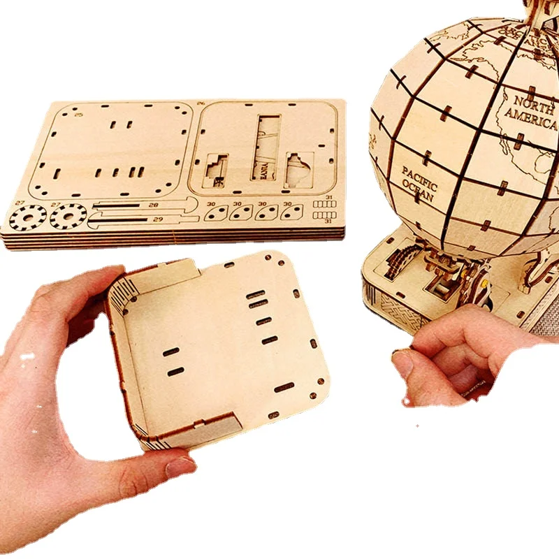 Globo 3D Puzzle in legno Gioca - Puzzle Map World recensione e prezzo
